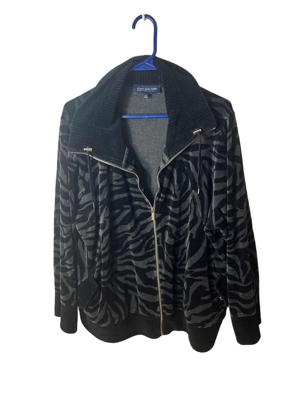 Jones New York Signature Woman Black Zebra-Print Zip Front Velvet Jacket size 3x